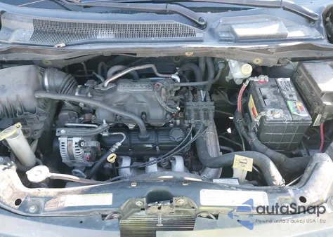 2010 Volkswagen Routan Se z USA, uszkodzony, nr VIN 2V4RW3D12AR246152